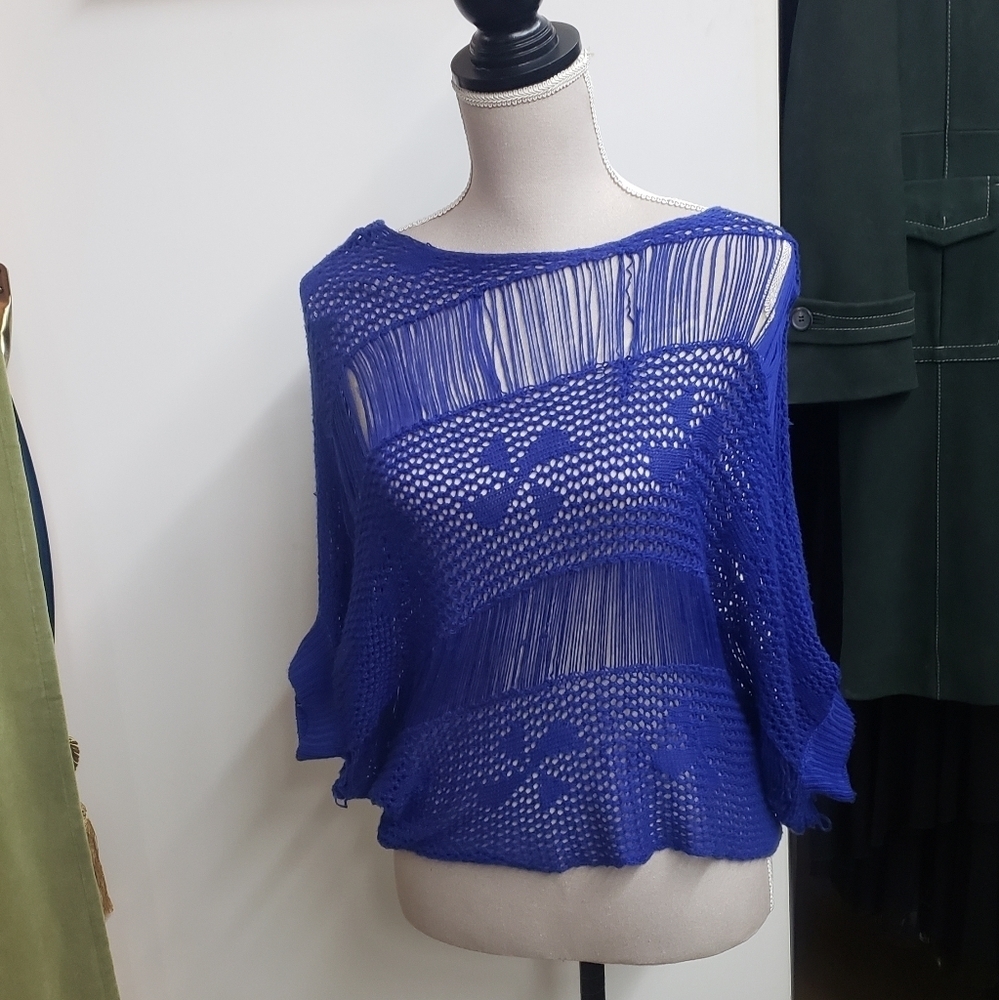 NWT One 7 Six Crochet Shirt